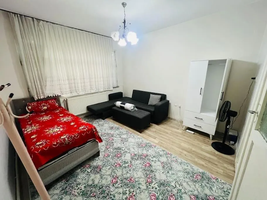 Lägenhet Affordable Private Room In A Shared Flat In Sisli Istanbul